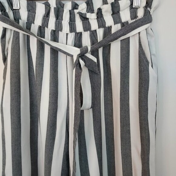 American Eagles Outfitters Hi Rise Paperbag Waist Pants NWT - Picture 7 of 8